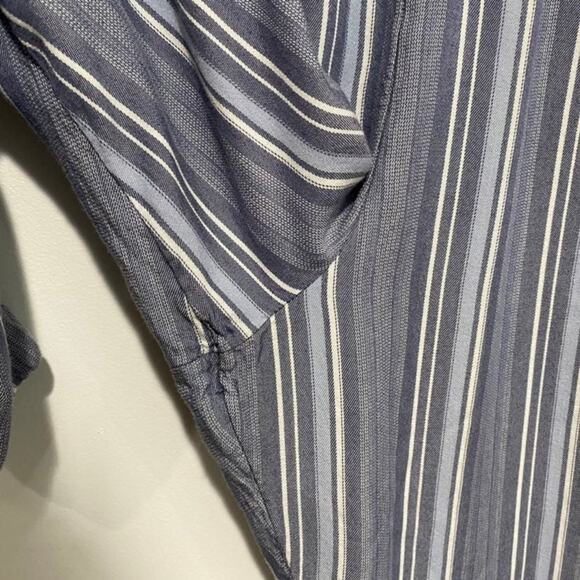 Hollister Blue Chambray Striped Tapered Pants Size Small - Picture 4 of 6